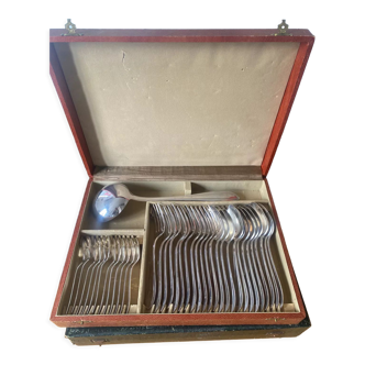 37-piece silver-plated cutlery set