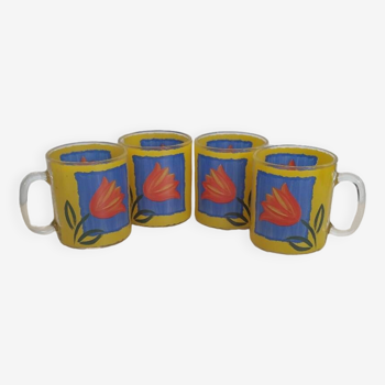 4 luminarc tulip pattern cups