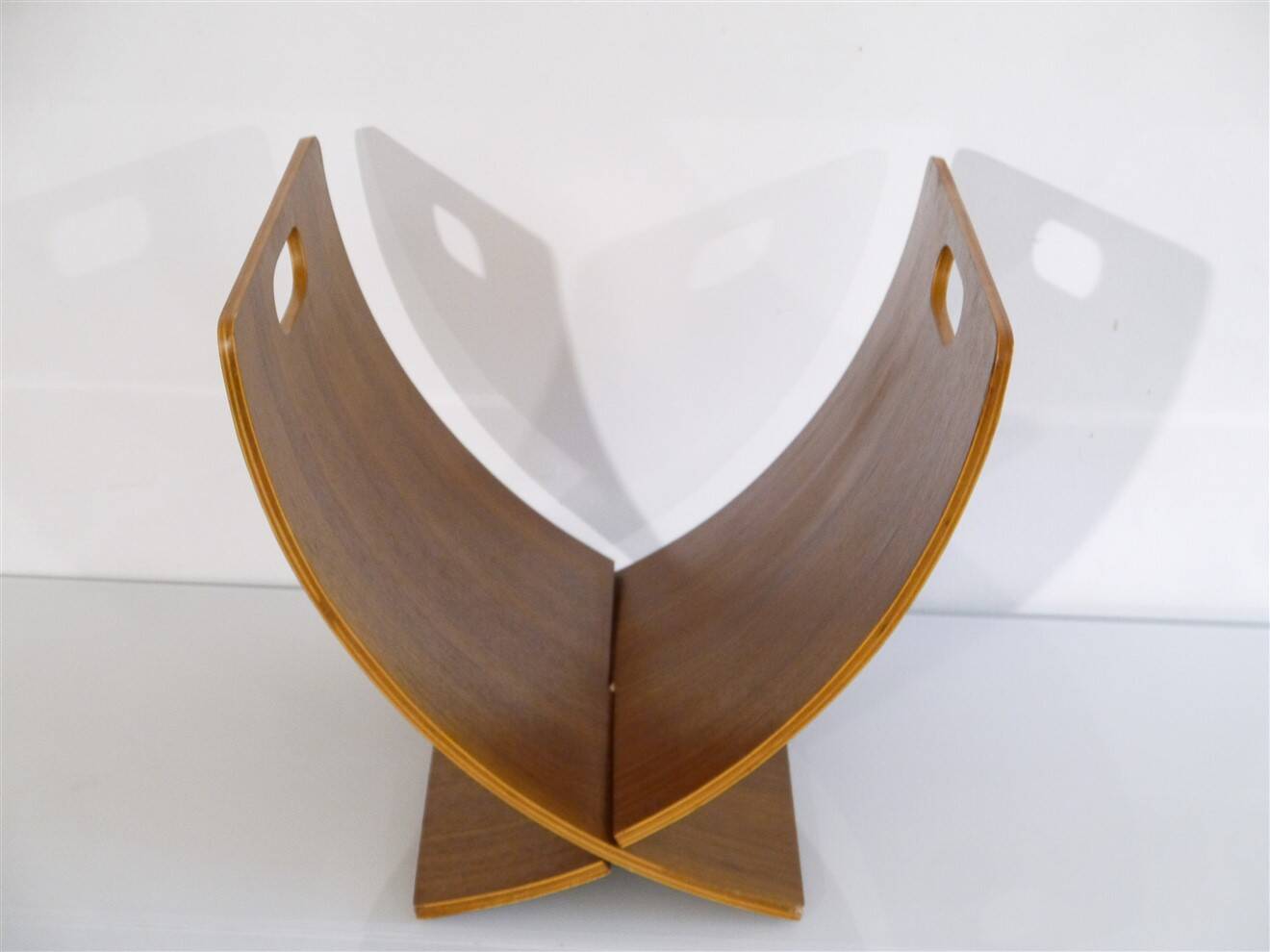 Danish magazine rack in teak by Jens Nielsen 1970