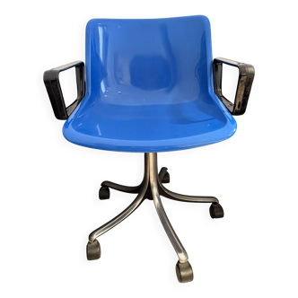 Modus chair Osvaldo Tecno