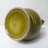 Pichet en barbotine en faïence de Sarreguemines