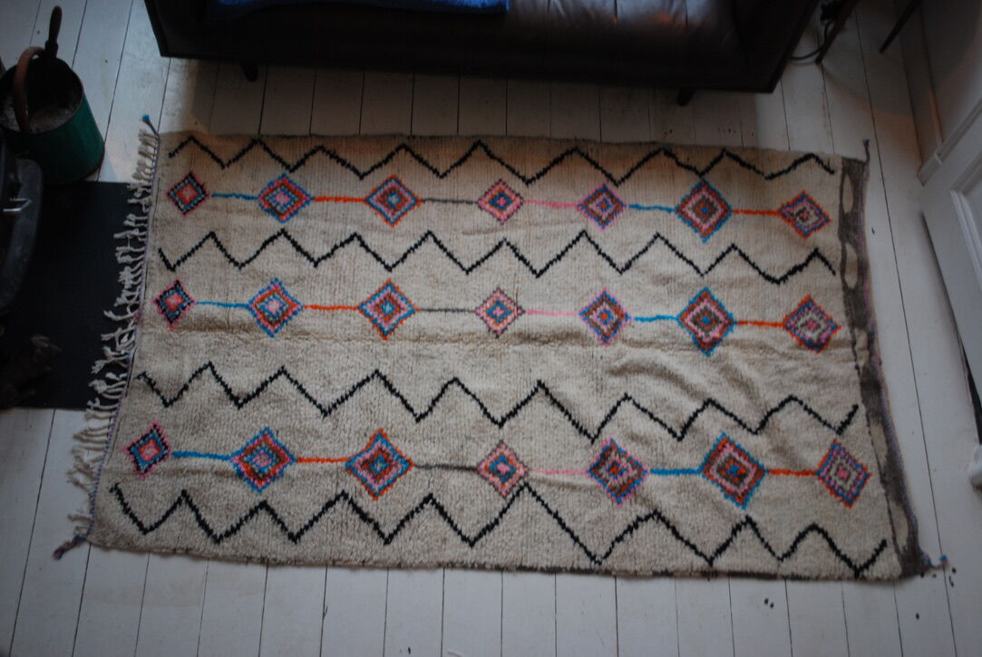 Berber carpet in 100% wool - 230x150cm