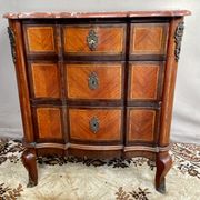 Commode , arbalète de époque 19e