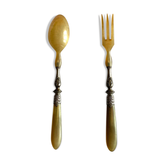 Salad cutlery set