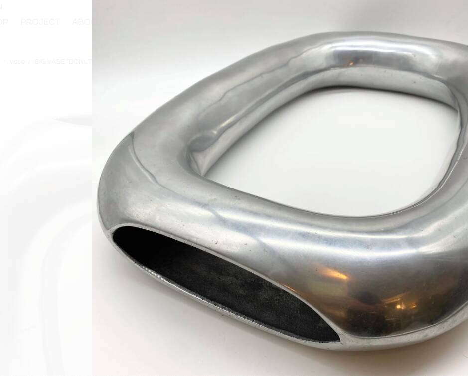 Big “Donuts” XXL vase / Cast aluminum, 1970s