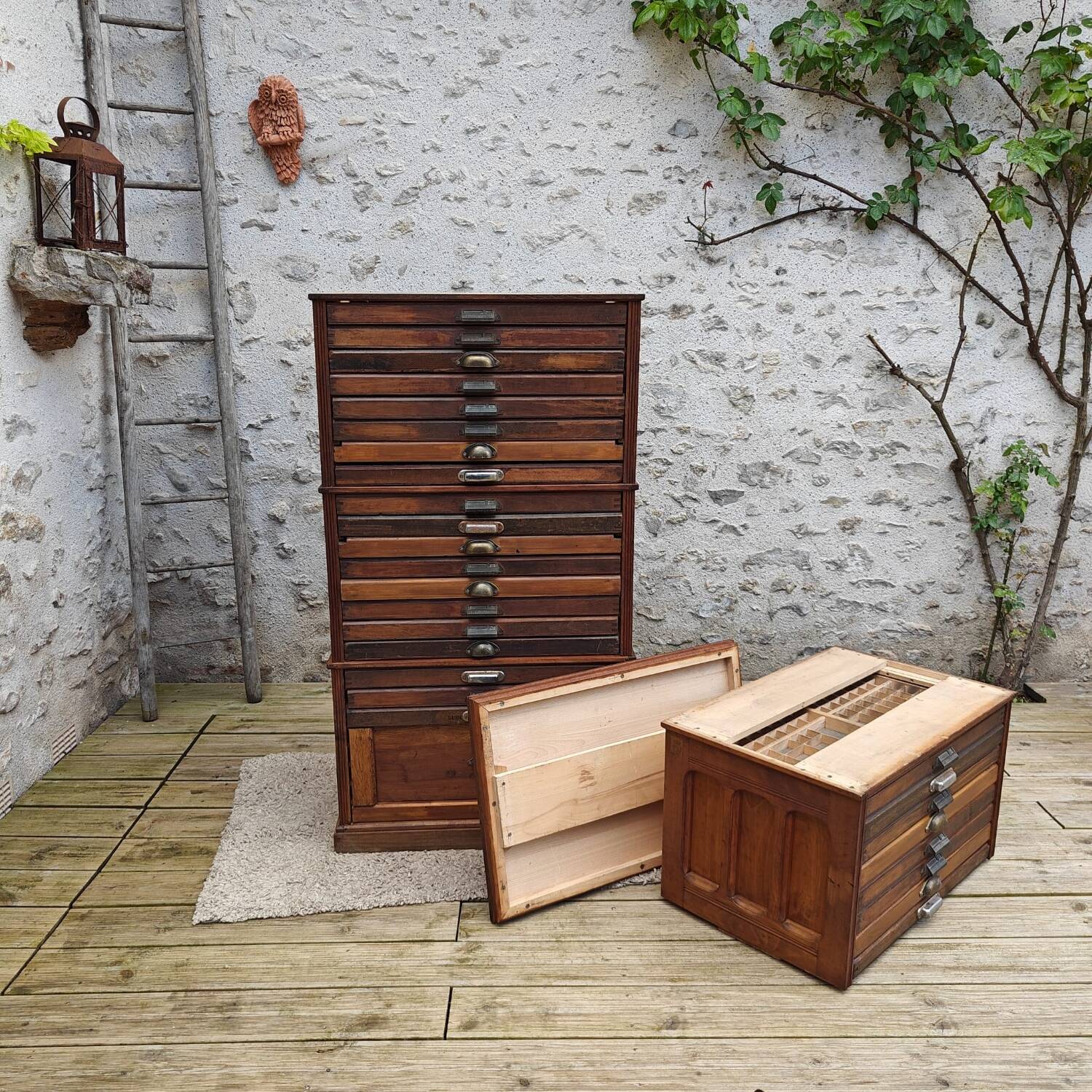 Typographer's trade furniture