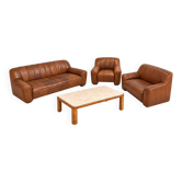Ensemble de sièges DS 44 en cuir buffle en cuir et table basse en marbre de de Sed