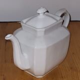 2 teapots - old - vintage