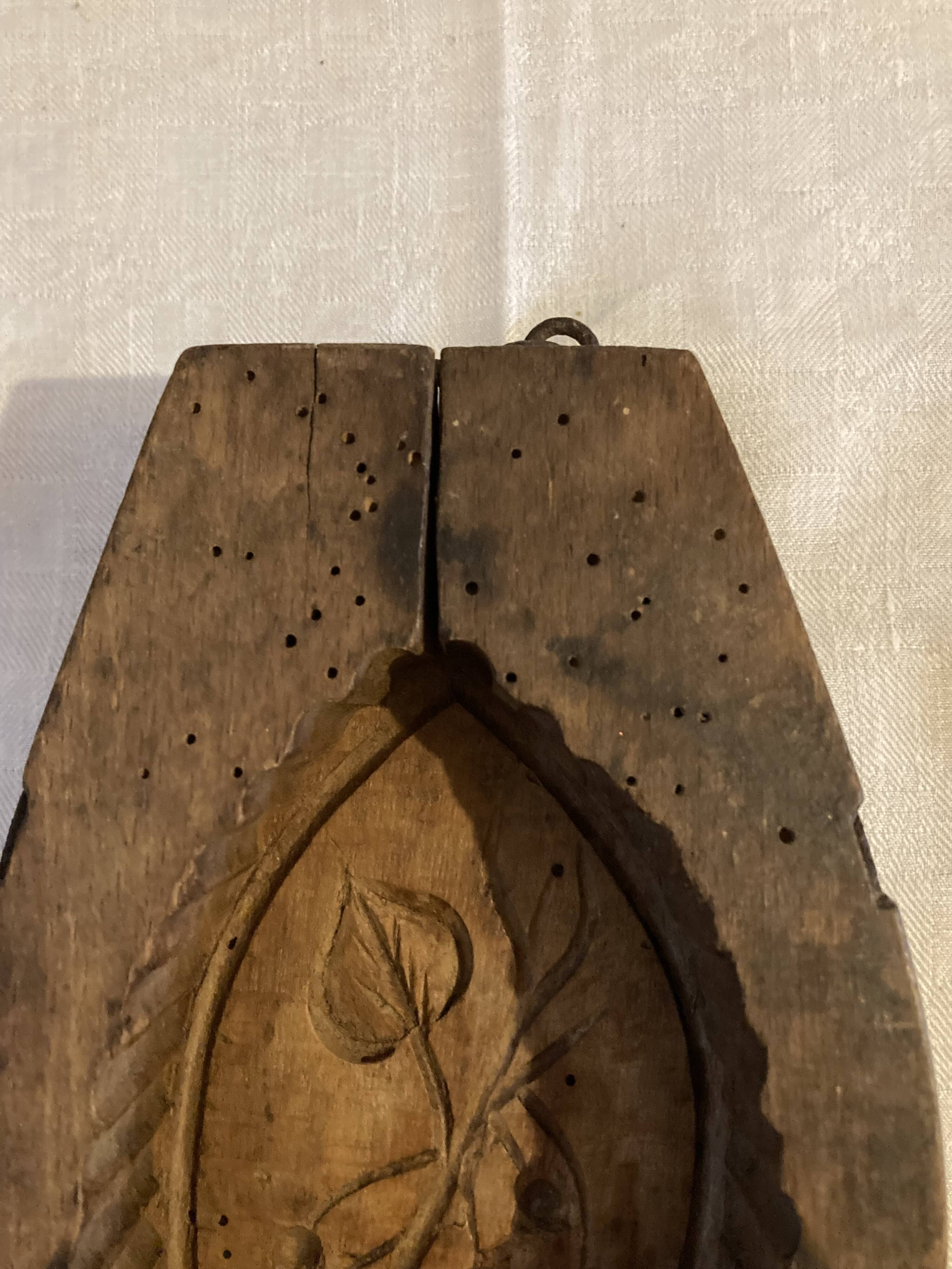 Moule à beurre en bois