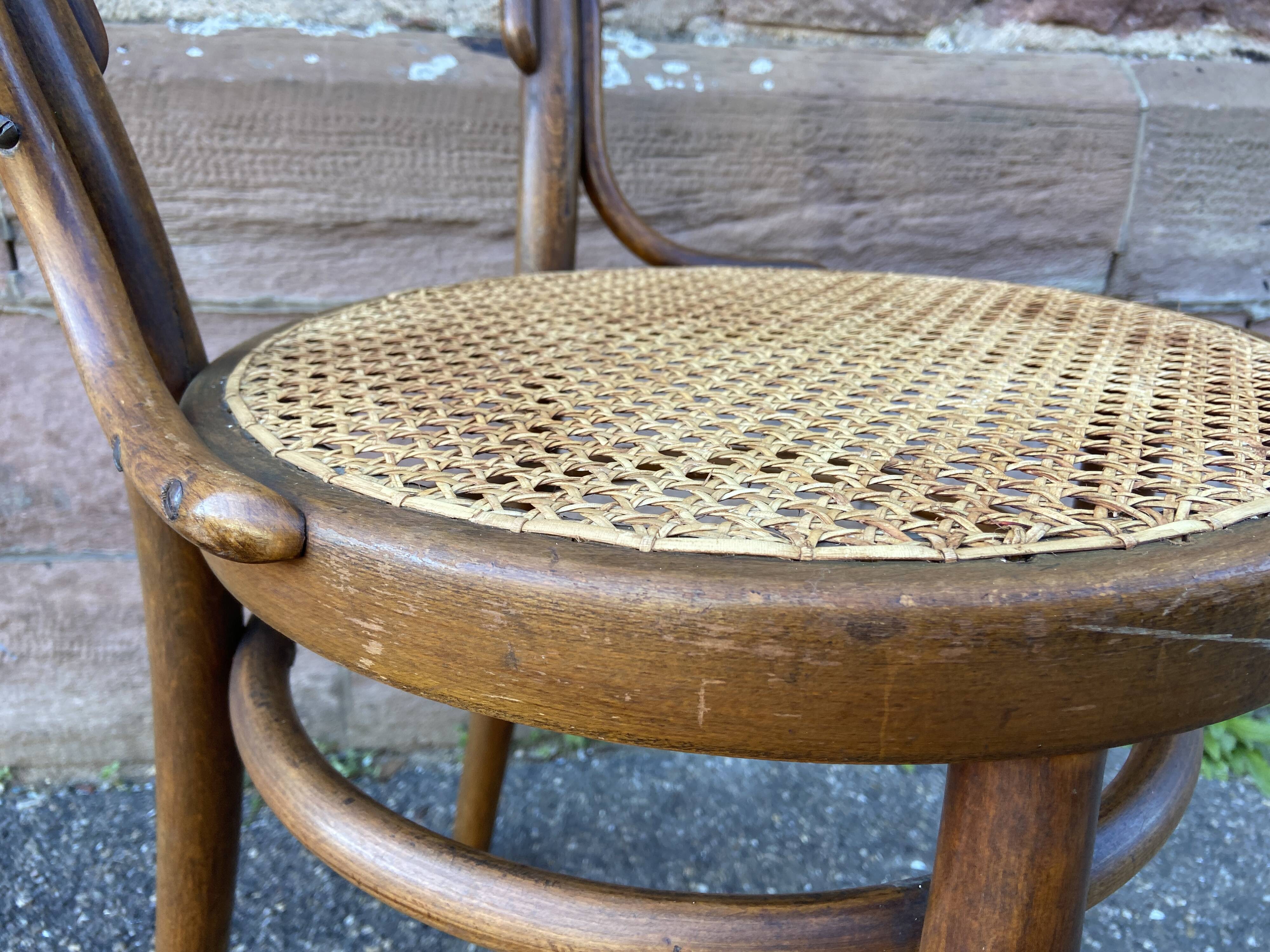 Viennese bistro chair bentwood Nr 14