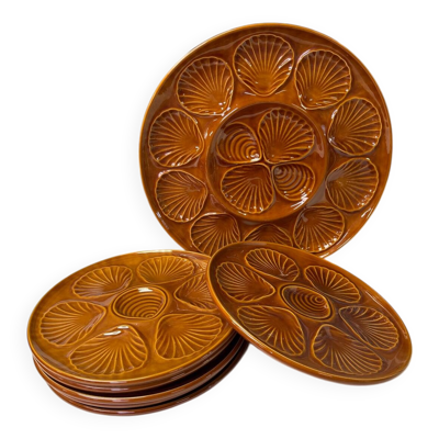 Ensemble assiettes et plats coquillages