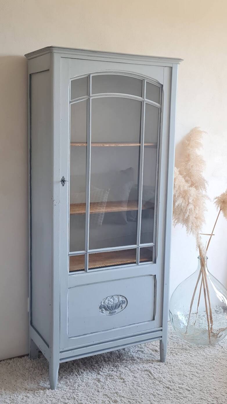Parisian Art Deco glass cabinet