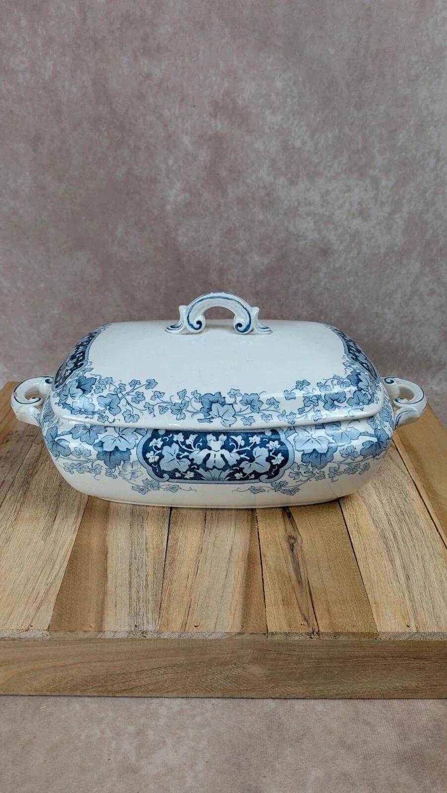 Légumier ancien KG Lunéville modèle Marceau décor bleu