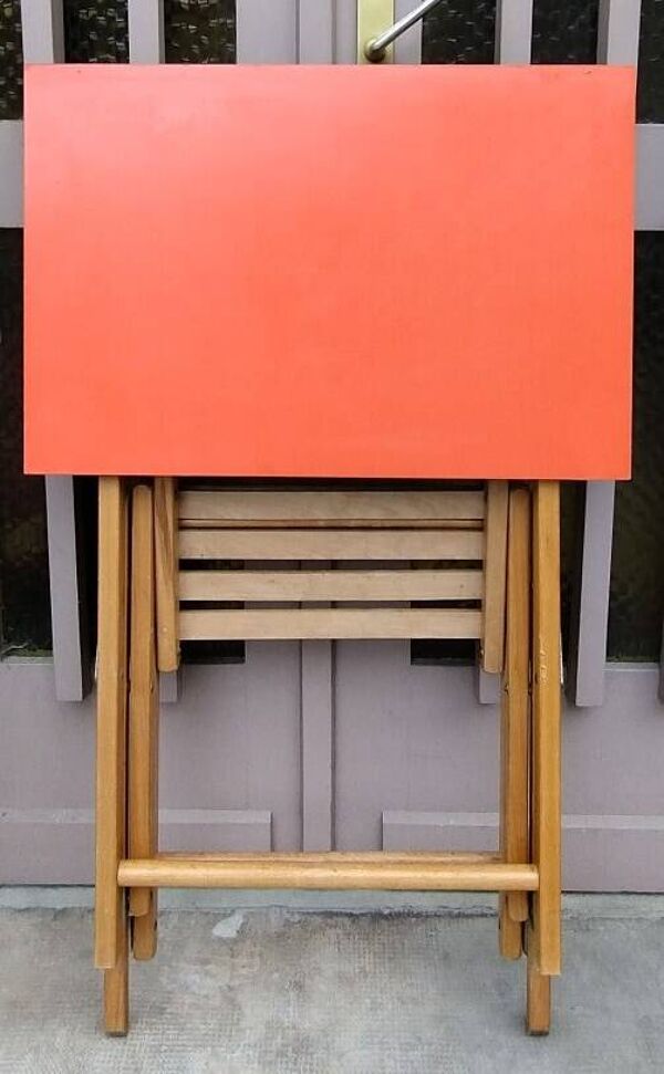 bureau / pupitre pour enfant pliable
