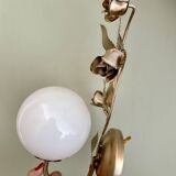 Vintage wall lamp in gold metal and white opaline