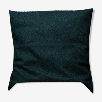 Dark green upcycled cushion cover in wool 45x45 cm