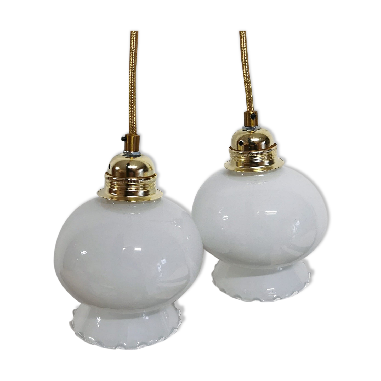 Pair of opaline walkers