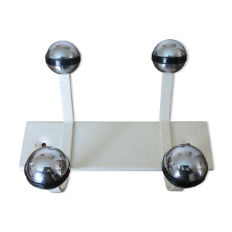 Wall coat rack 4 chrome hooks support in white lacquered metal 70s