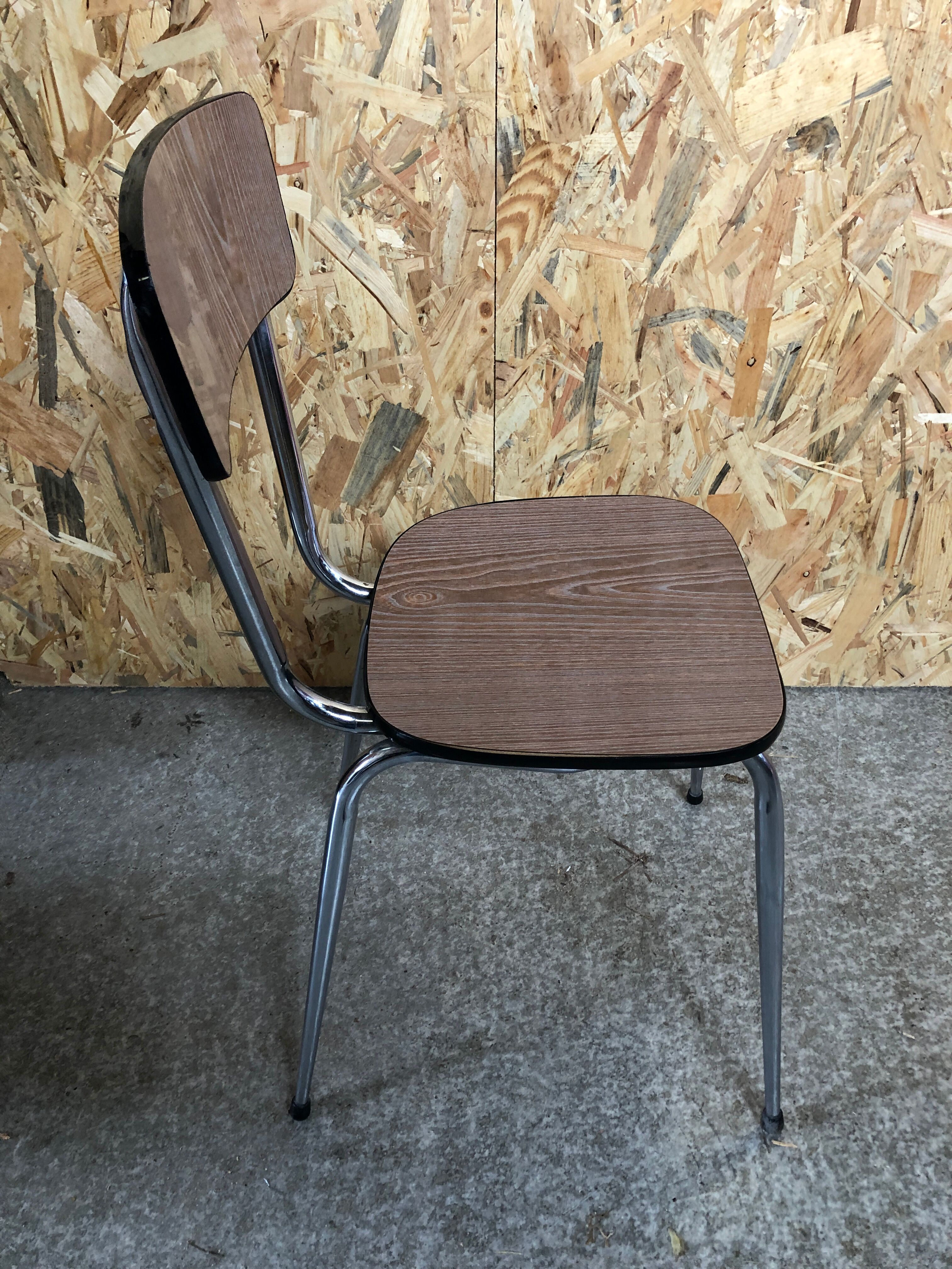 Old chair kitchen formica imitat° wood + feet compass metal chrome vintage