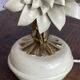 Lampe en laiton, métal et nacre