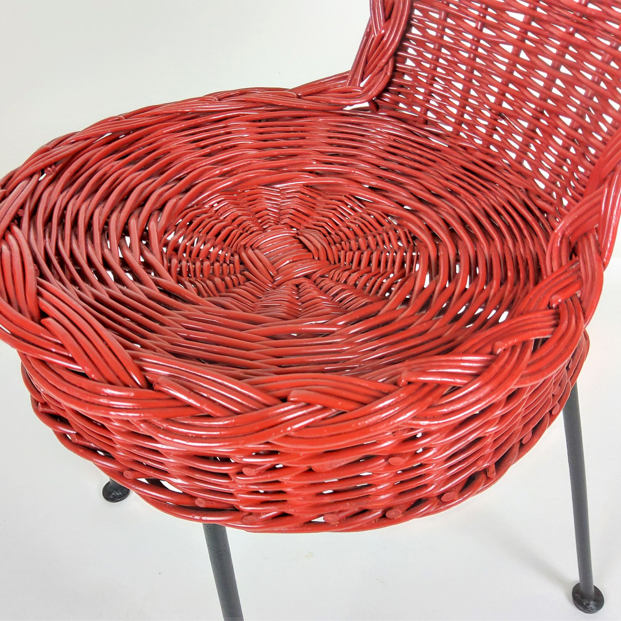3 chaises en rotin et métal 1950
