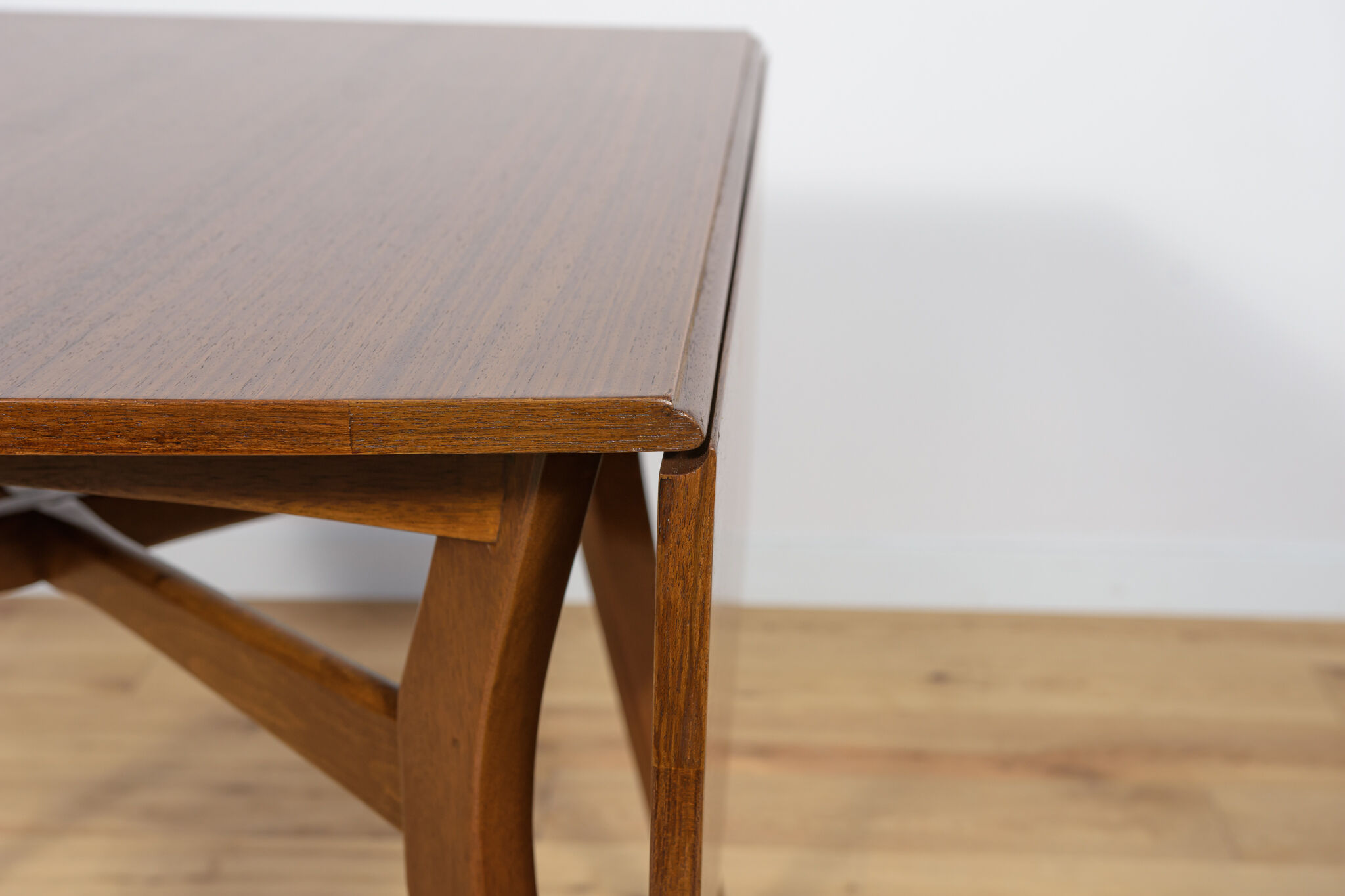 Butterfly Dining Table from G-Plan, 1960s