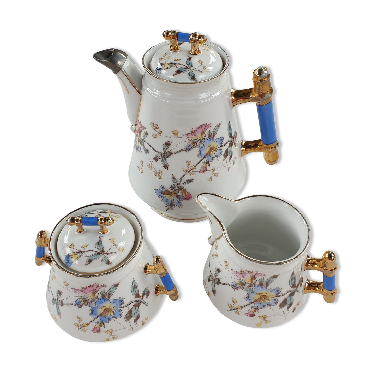 Tea service or porcelain coffee early 20th century.