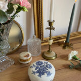 Vintage English bonbonnière