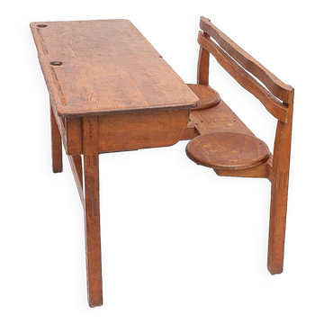 Ancien bureau d'écolier