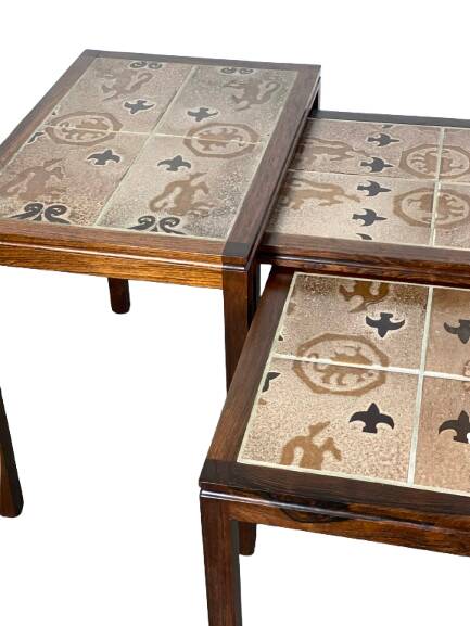 Danish nesting tables in rosewood and ceramic by Willy Ryomgard, Mo.