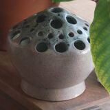 Accolay stoneware flowerpot