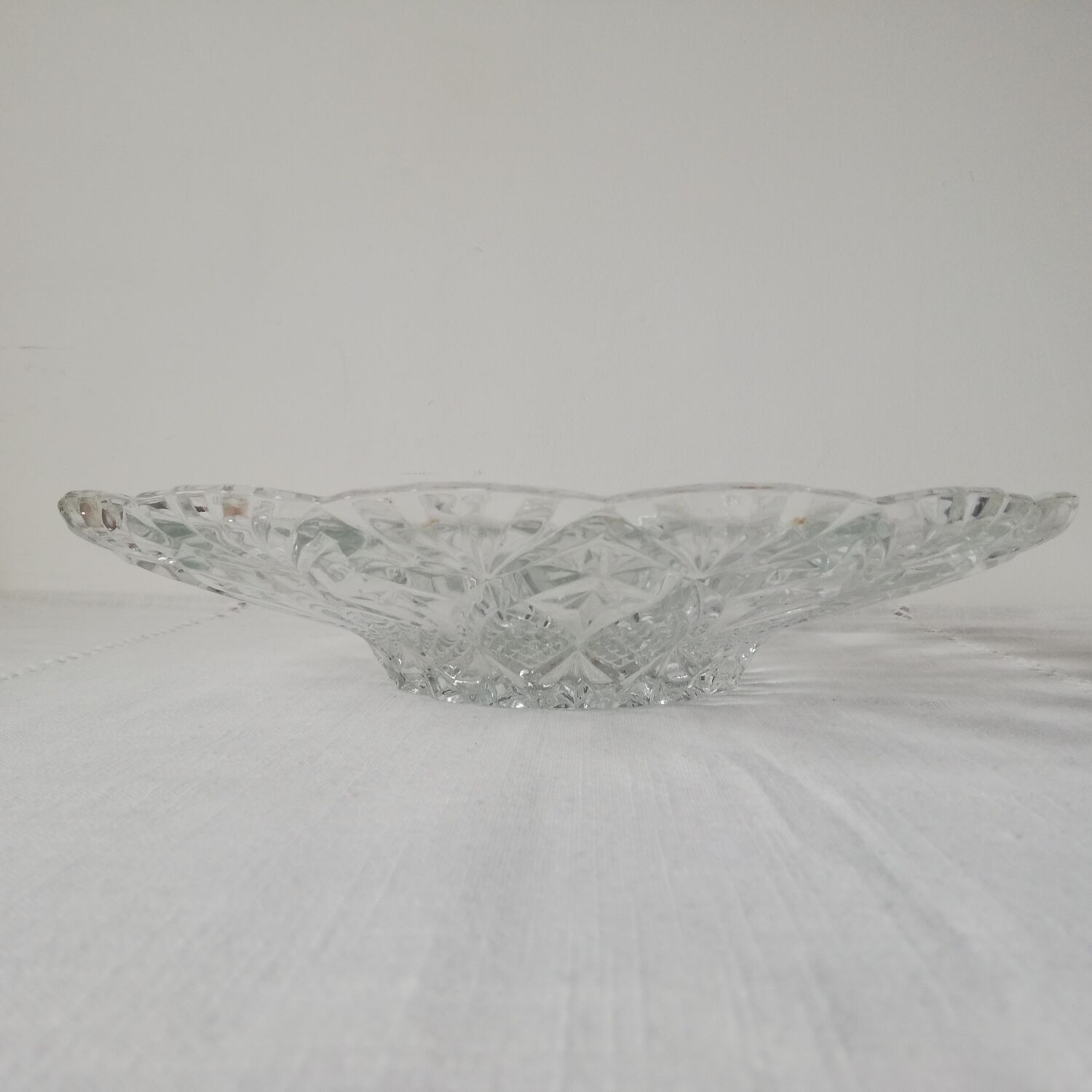 Chiseled glass dish