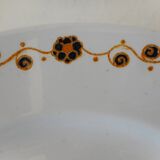 Set of 8 flat plates in Boch earthenware