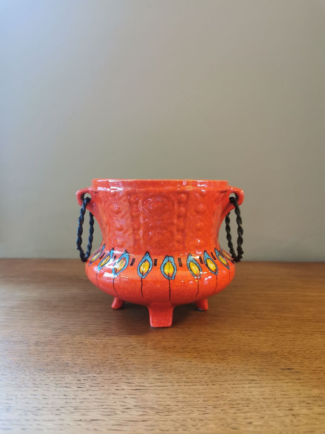 Vintage red ceramic pot cache 70s