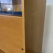 Petite armoire secrétaire vintage