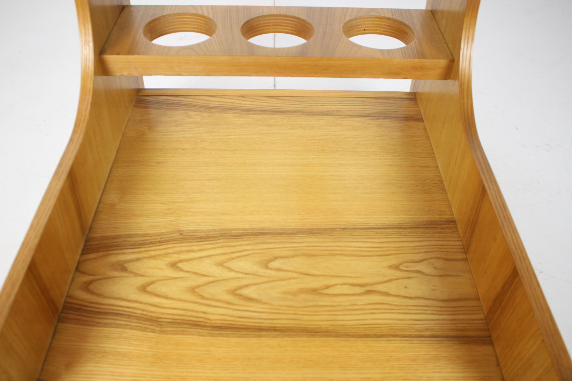Table d’appoint du milieu du siècle, années 1960.