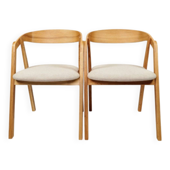 Vintage chairs light oak and beige natural linen