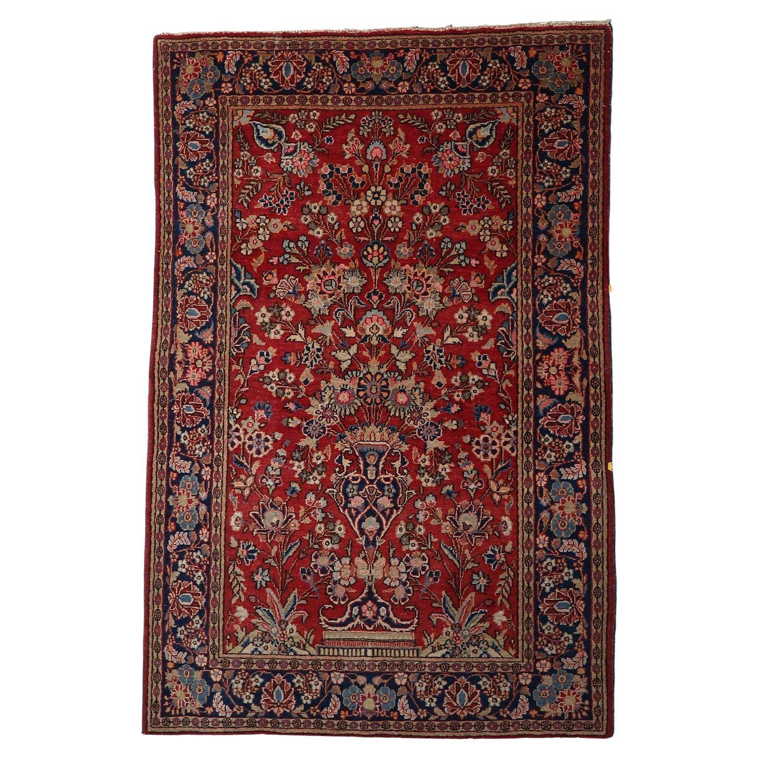 Handmade antique Persian Kashan rug 136cm x 201cm, 1910s