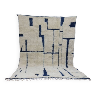 Moroccan Berber rug in ecru and blue – 283 x 188 cm
