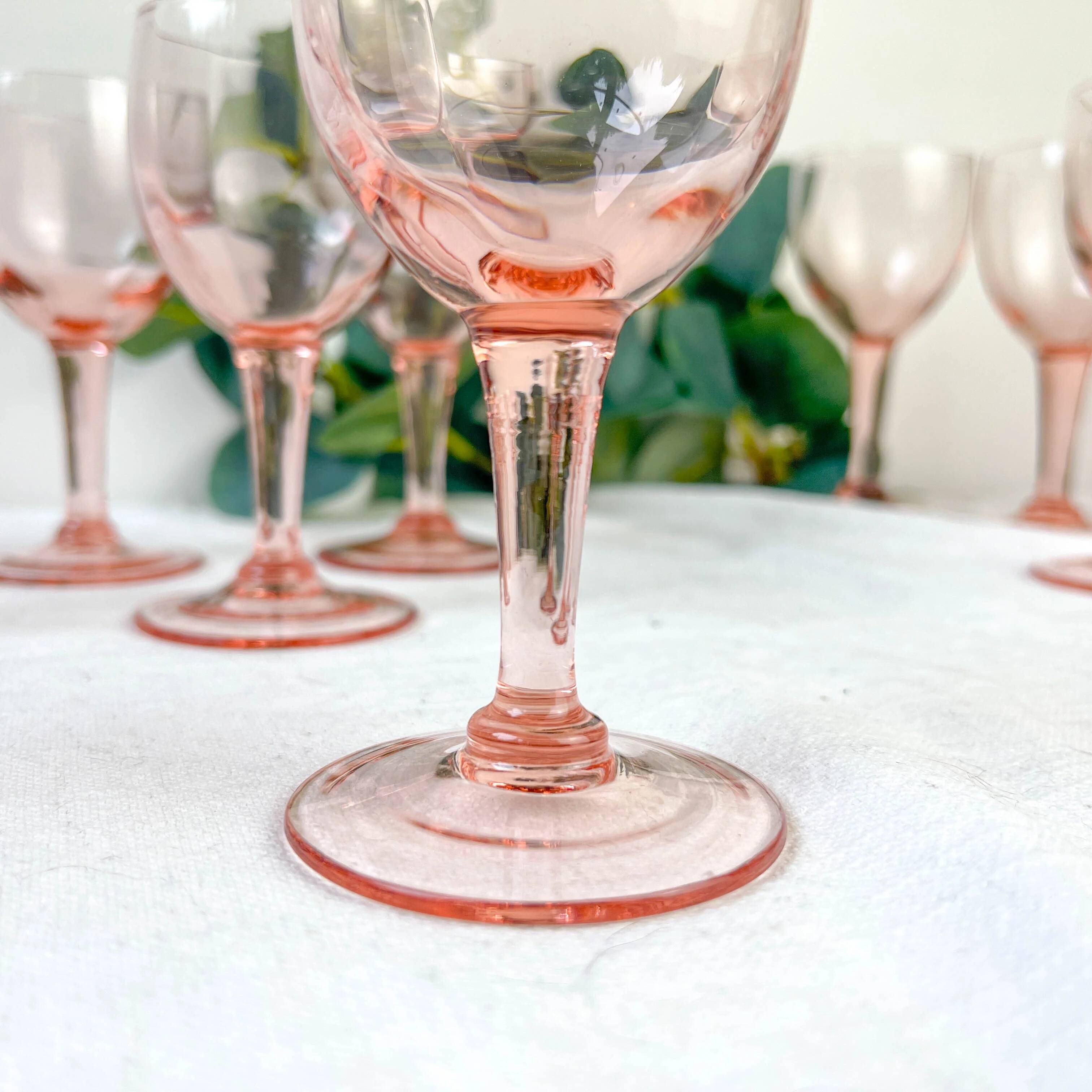 9 vintage white wine glasses in faceted pink glass – 1950s