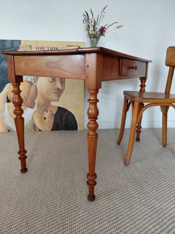Bureau de milieu en bois de pays-style Louis Philippe-XIX ème siècle