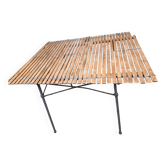 Folding camping table