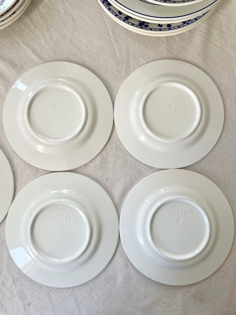 9 bistro dessert plates