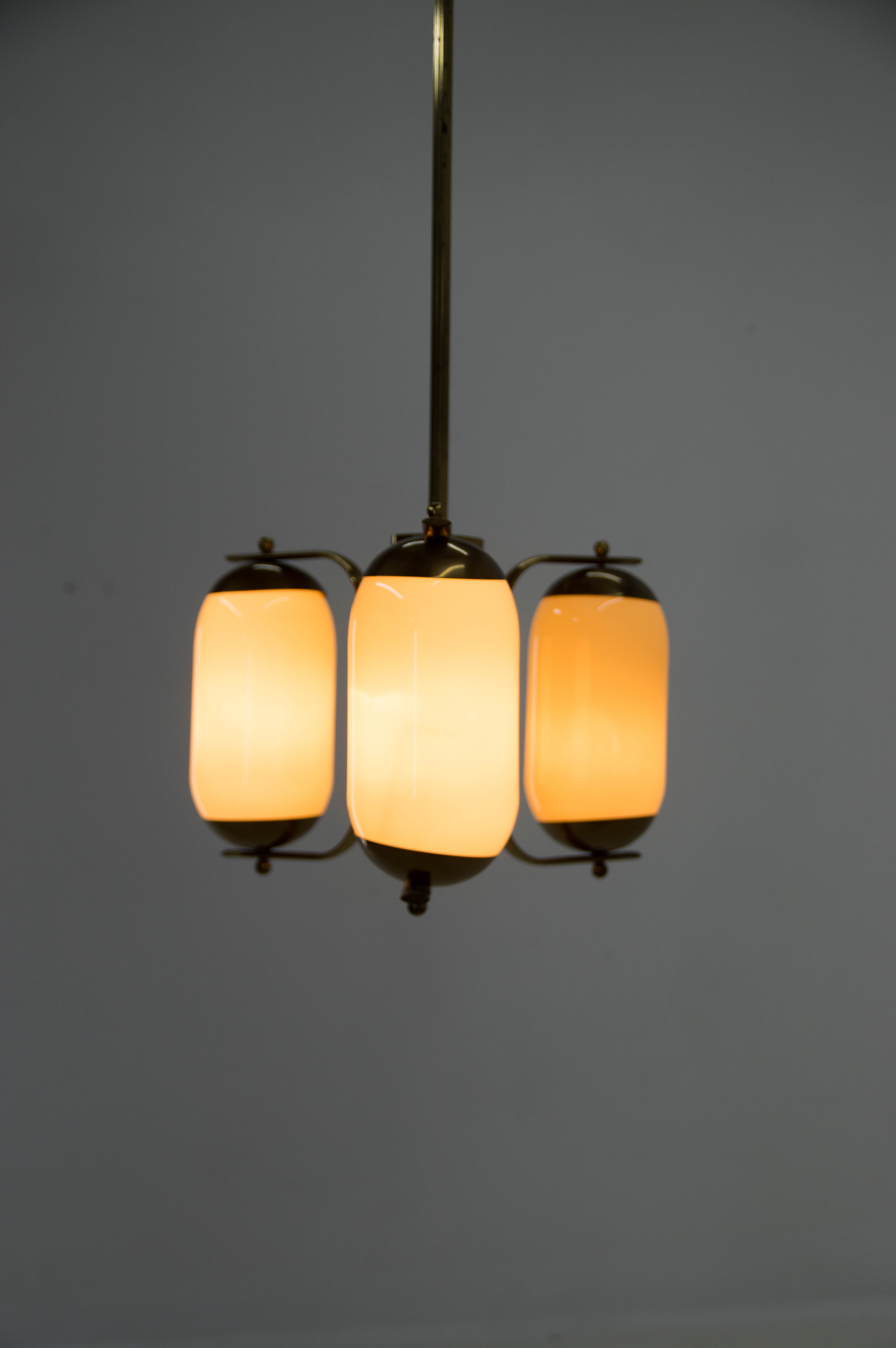 Art deco three-flamming chandelier, 1940s