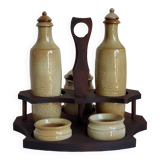 Sandstone condiment service