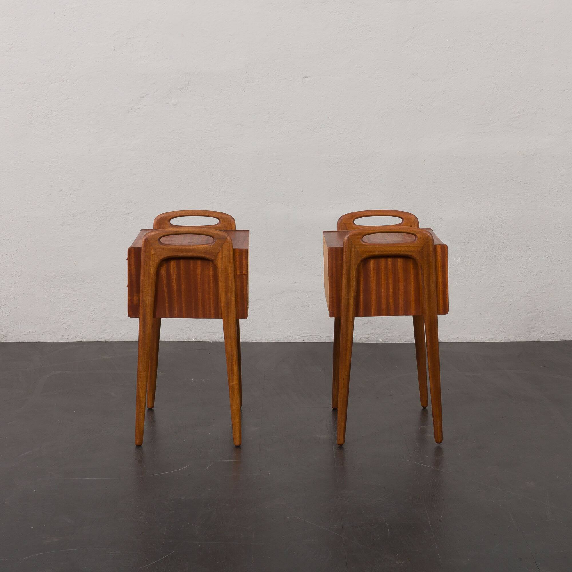 Paire de deux tables de chevet danoises attr. à Carl Aage Skov, Danemark, années 1960