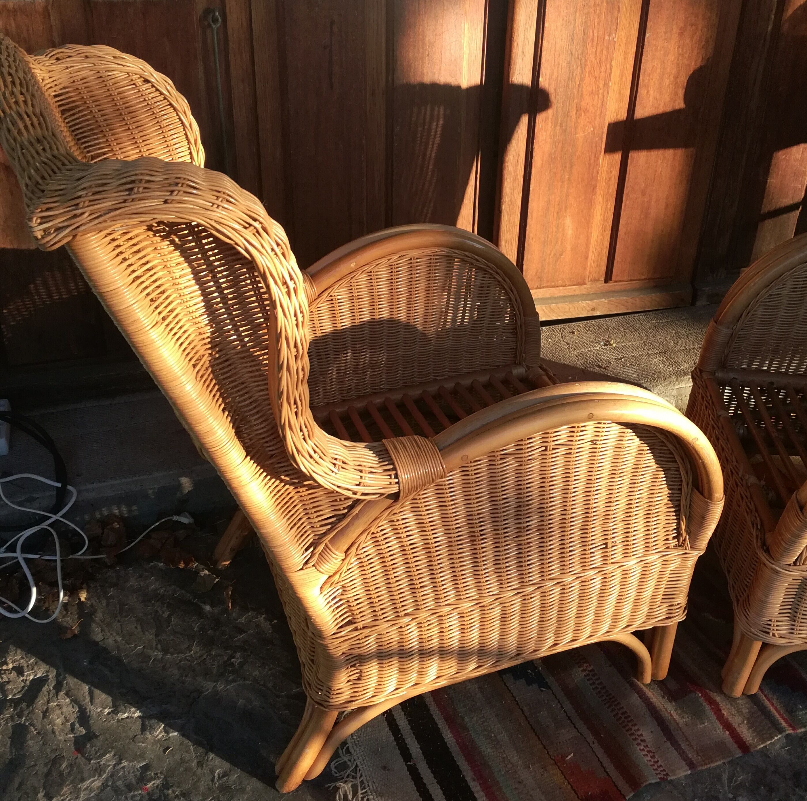 Paire de fauteuils en rotin