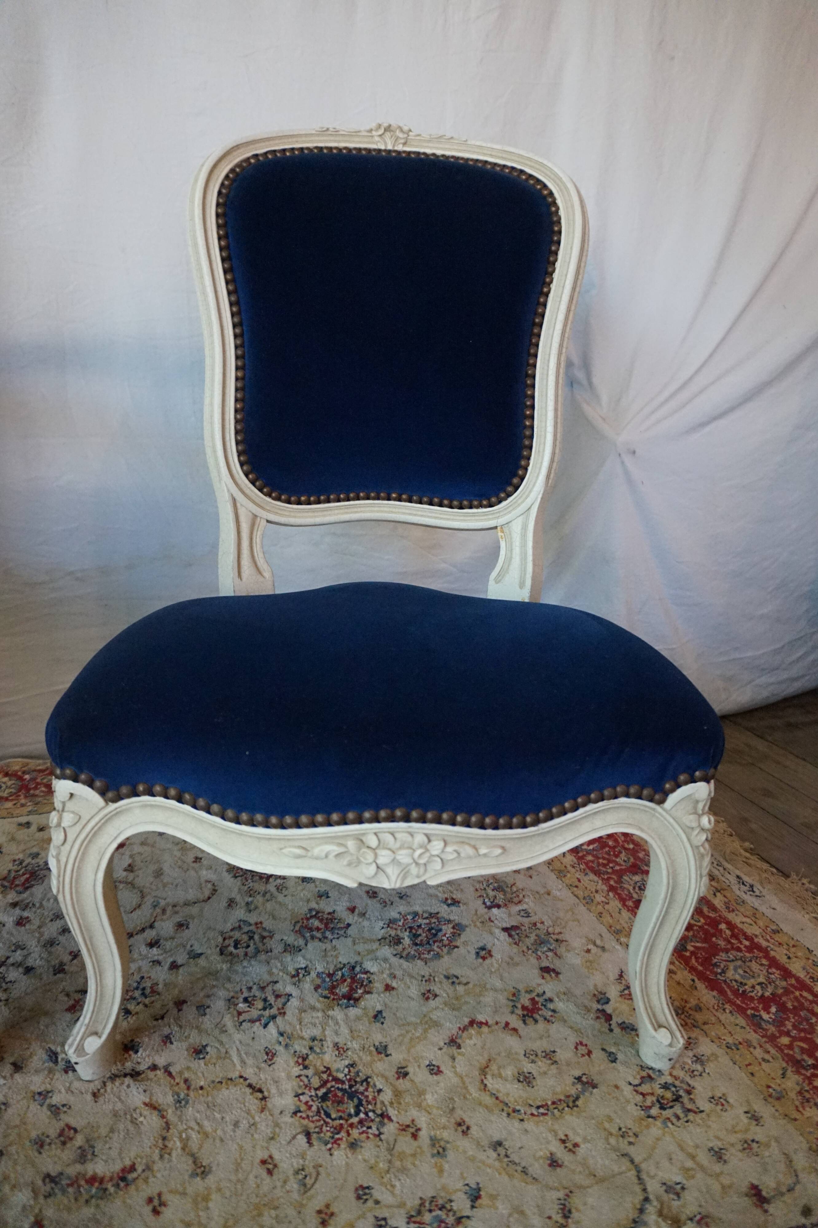 Armchair and chair style Louis XV
