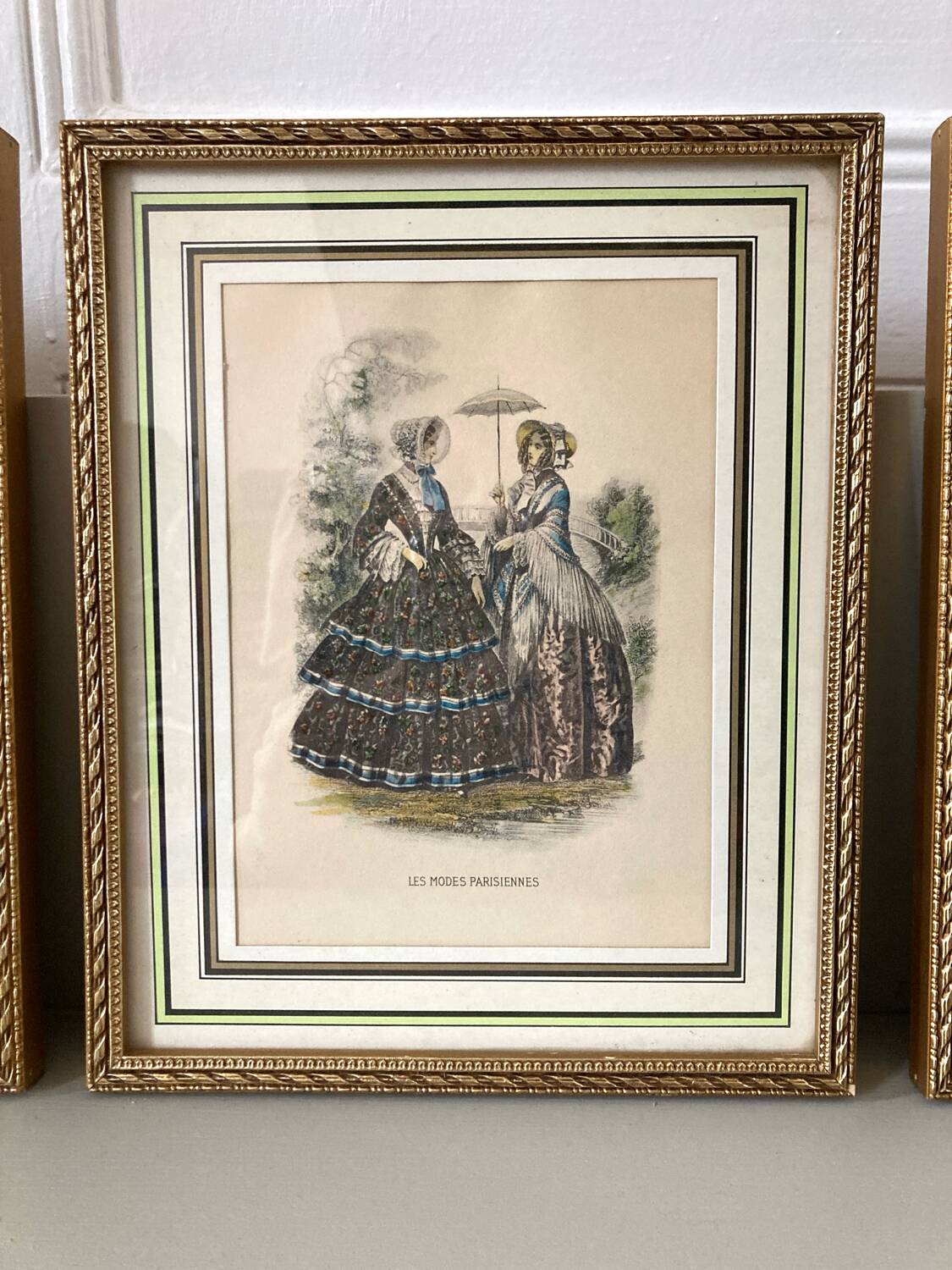 3 fashion engraving paintings