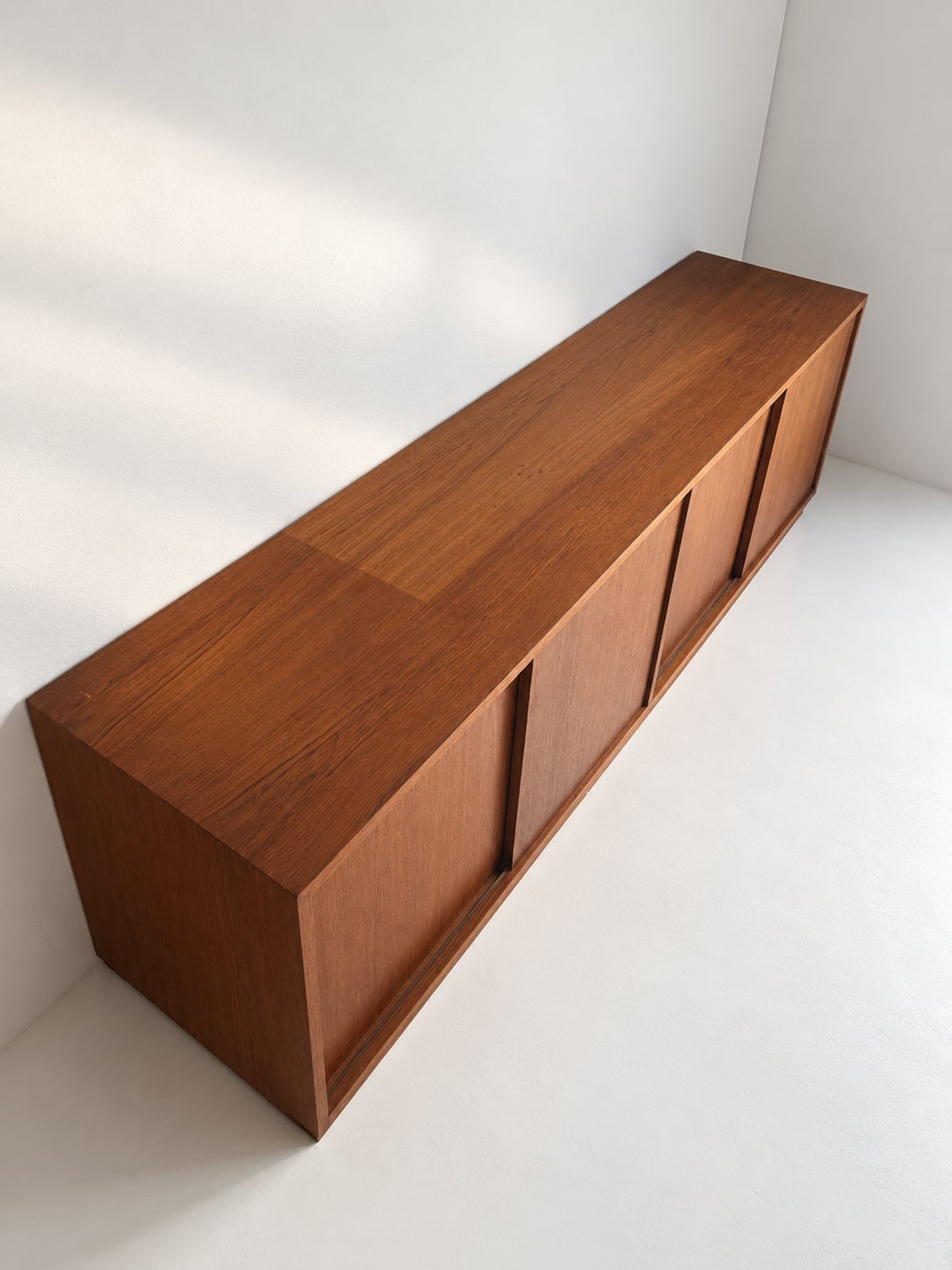 Mid-century Sideboard Teak